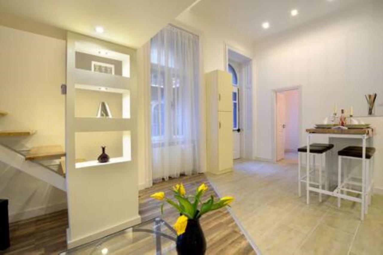 Orangehomes Two Bedroom Ráday Str. Apartamento